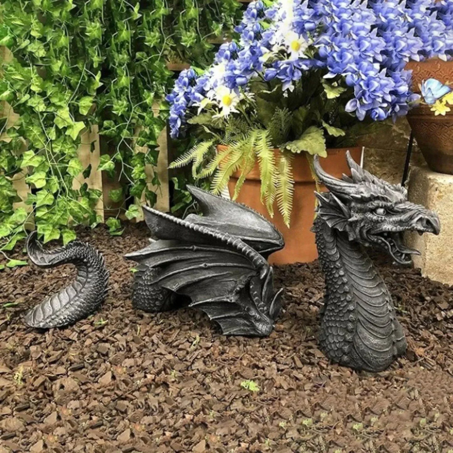 Dragon Sculpture Resin Giant Lawn Sculpture Gothic Fantasy Character Art Garden Terrace Statue Decoration